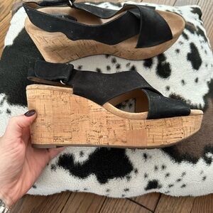 Clarks Black and Tan Wedge Sandals